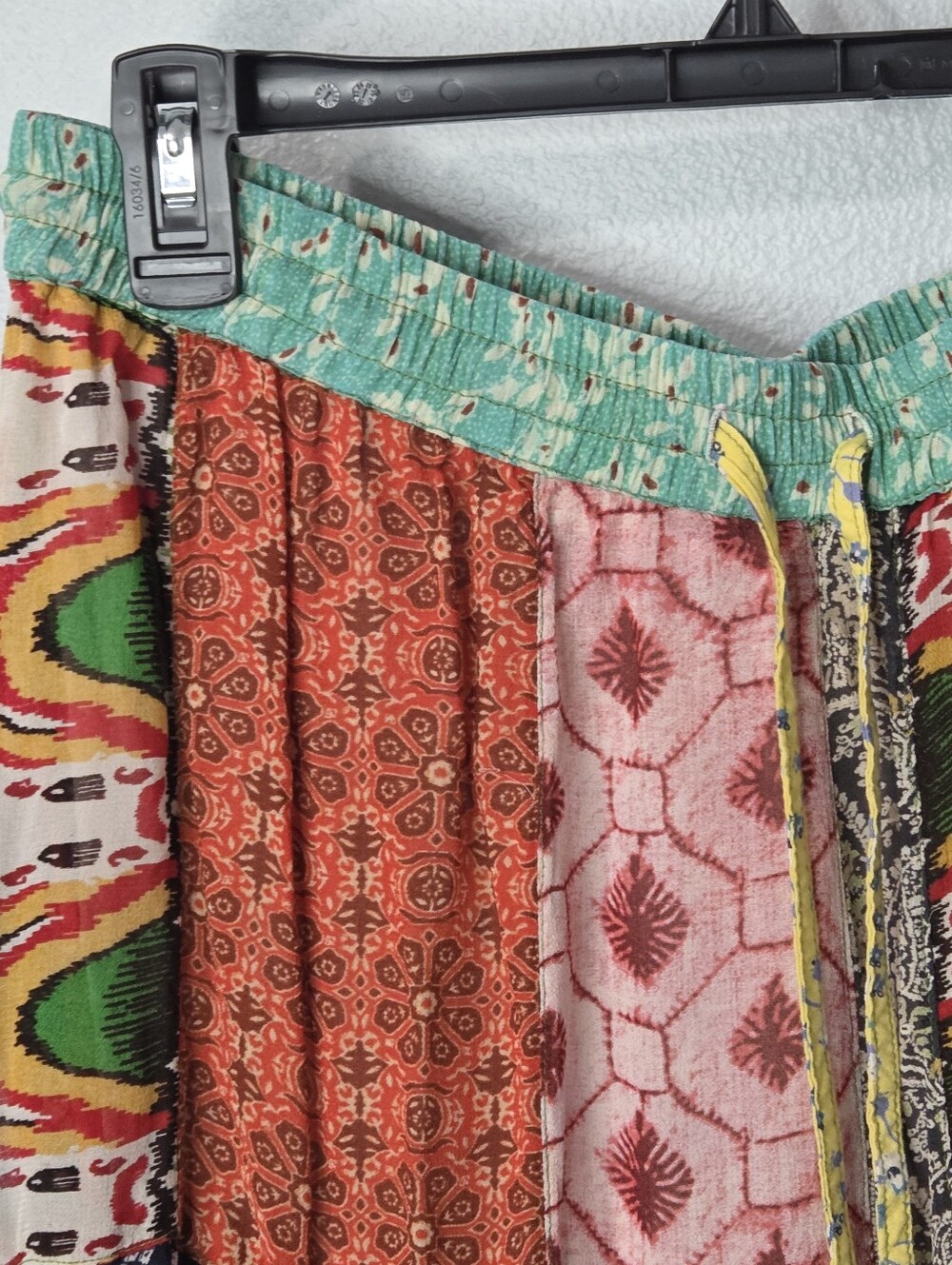 Young Threads Boho Patchwork Wide‑Leg Palazzo Pants XL Drawstring Pockets Flowy - Picture 9 of 14